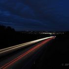 Autobahn bei Nacht