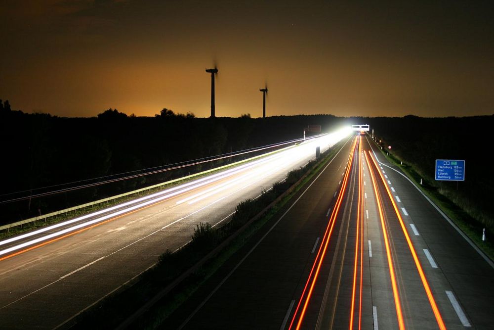 Autobahn bei Nacht II....