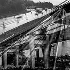 Autobahn - fließender Verkehr - Stau - Brückenabriss - Baustelle - Stress