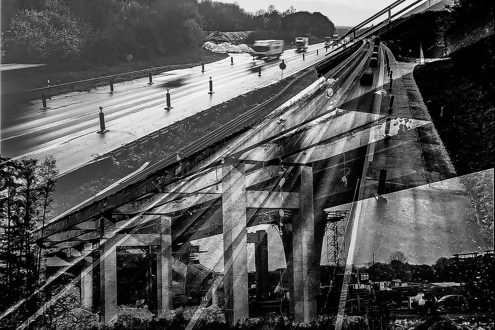 Autobahn - fließender Verkehr - Stau - Brückenabriss - Baustelle - Stress