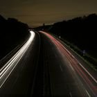 Autobahn in der Nacht - A44 Richtung Bochum