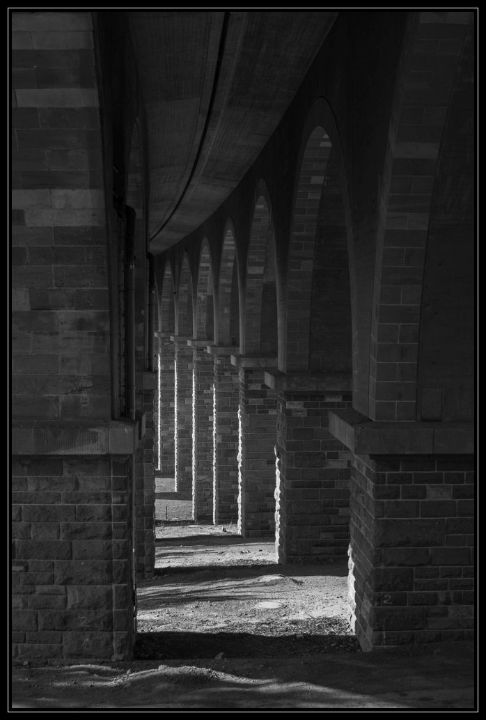 Autobahnbrücke bei Wommen/A4