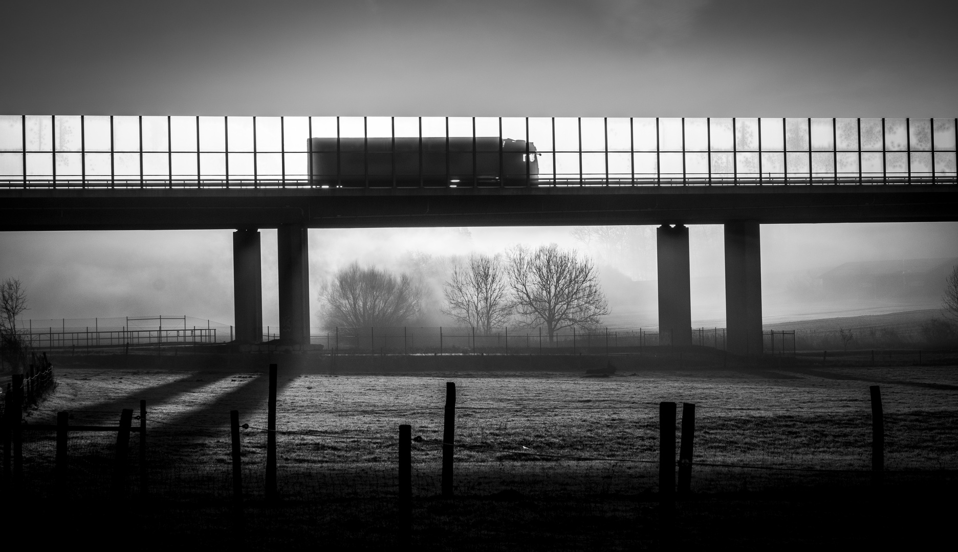 Autobahnbrücke