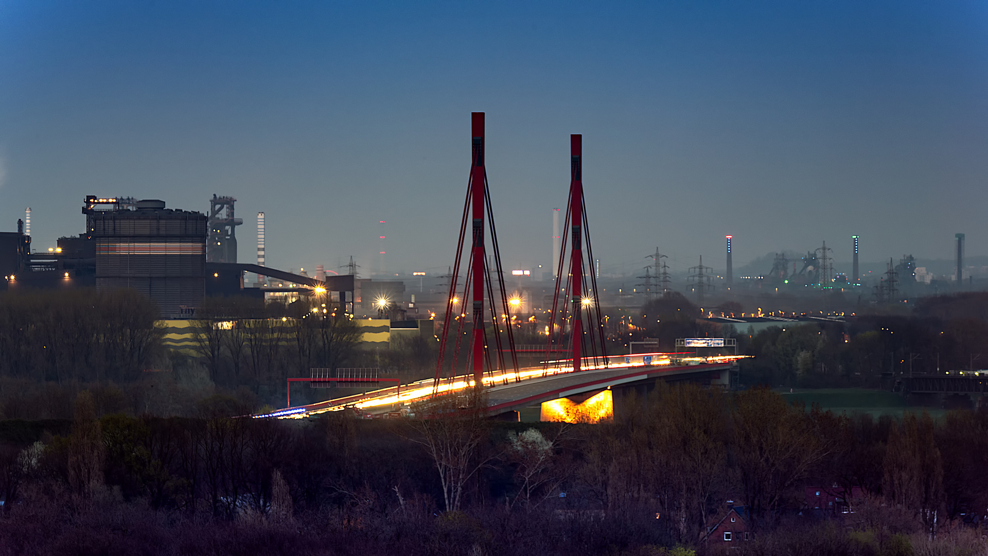 Autobahnbrücke zwischen DU Baerl und DU Beekerwerth