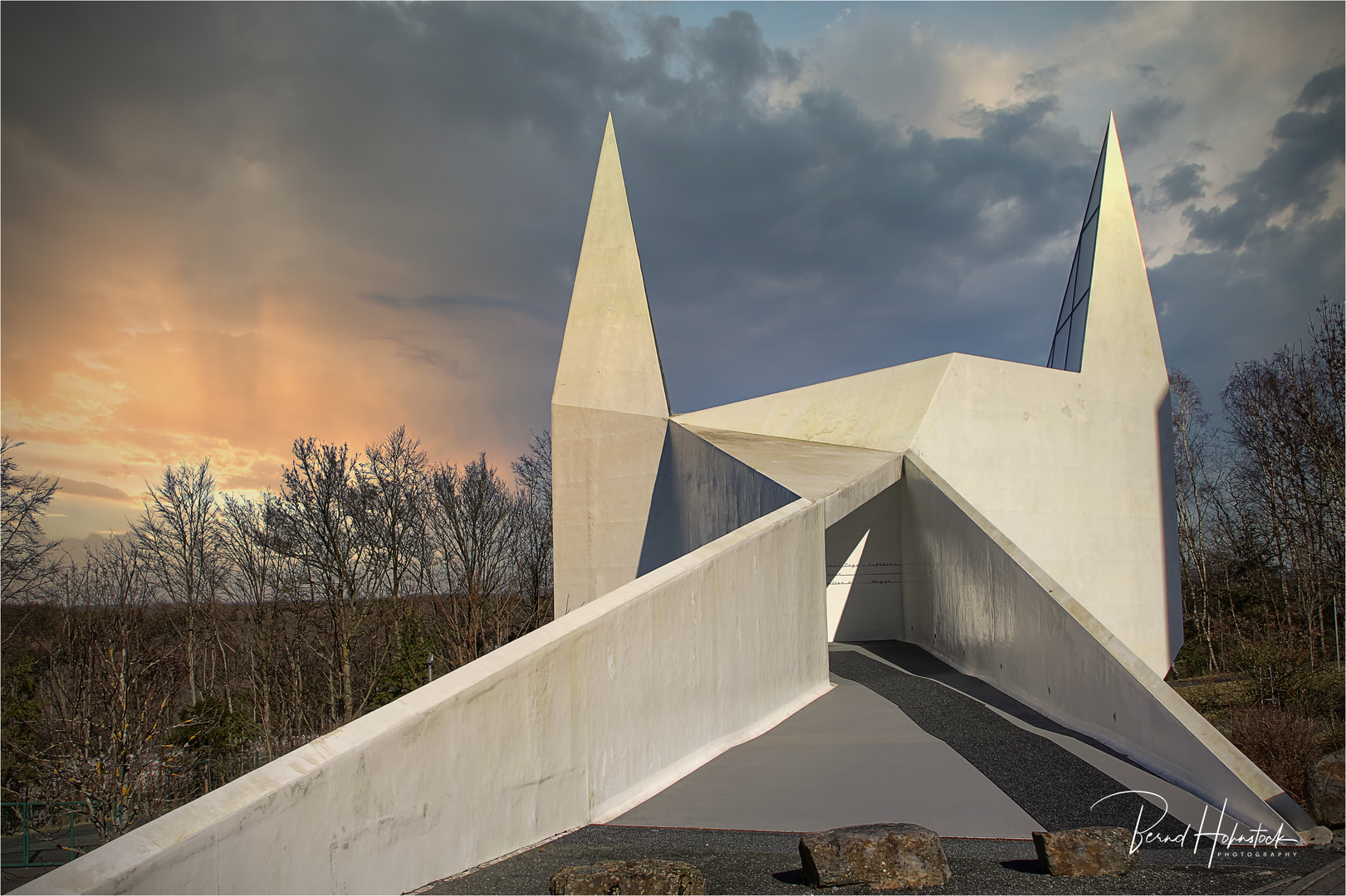  Autobahnkirche Siegerland  .....