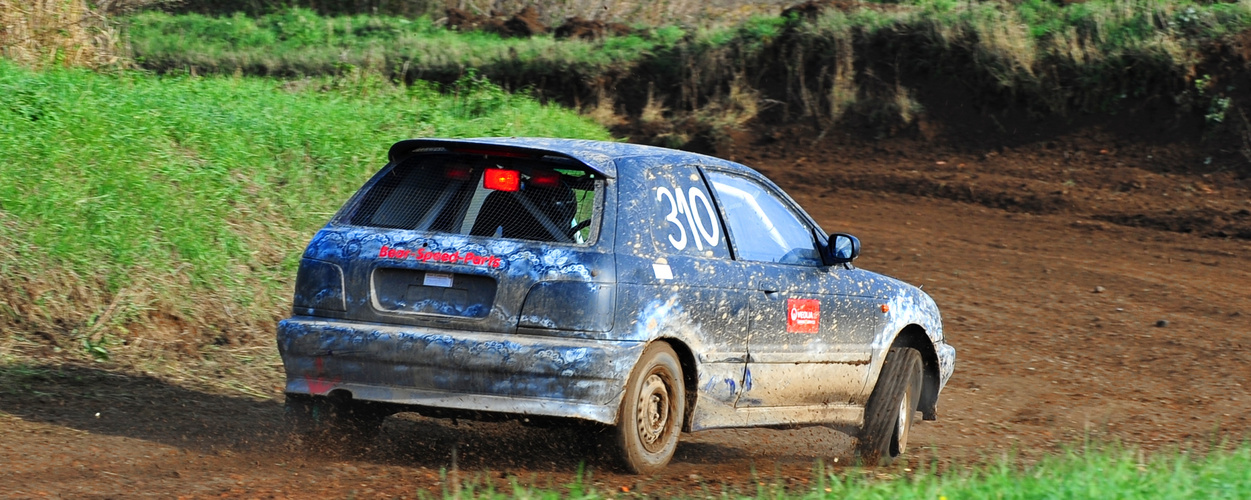 Autocross Frohburg 2013 - Wenn sich der Reifen davonmacht