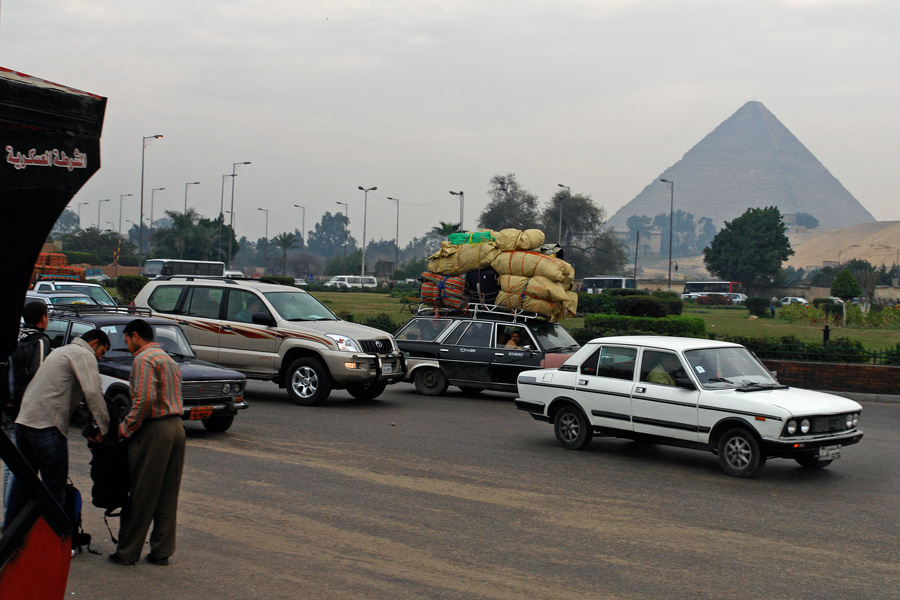 Autofahrerparadies Kairo (Gisa)