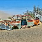 Autofriedhof an einer Tanke in der Namib / Namibia