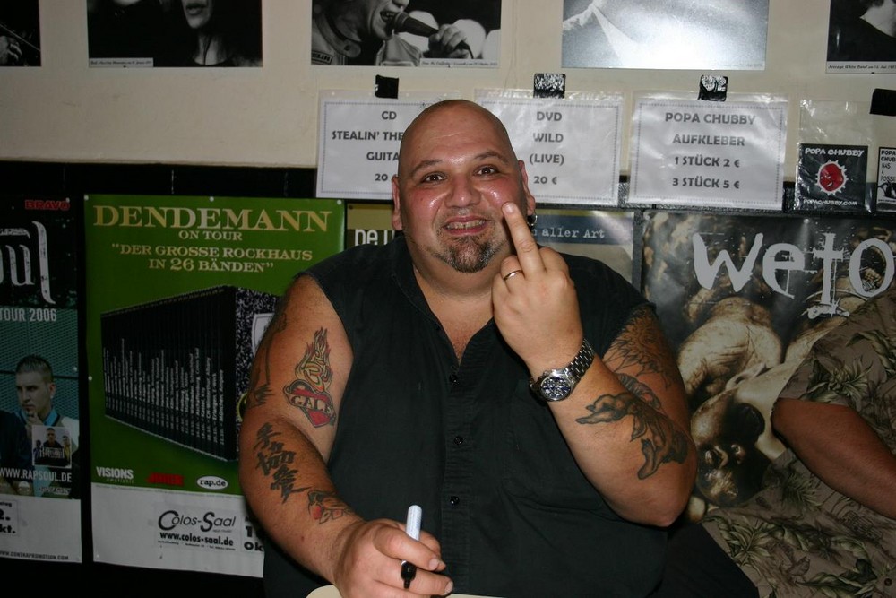 Autogrammstunde-Popa Chubby im Colos Saal-Foryee