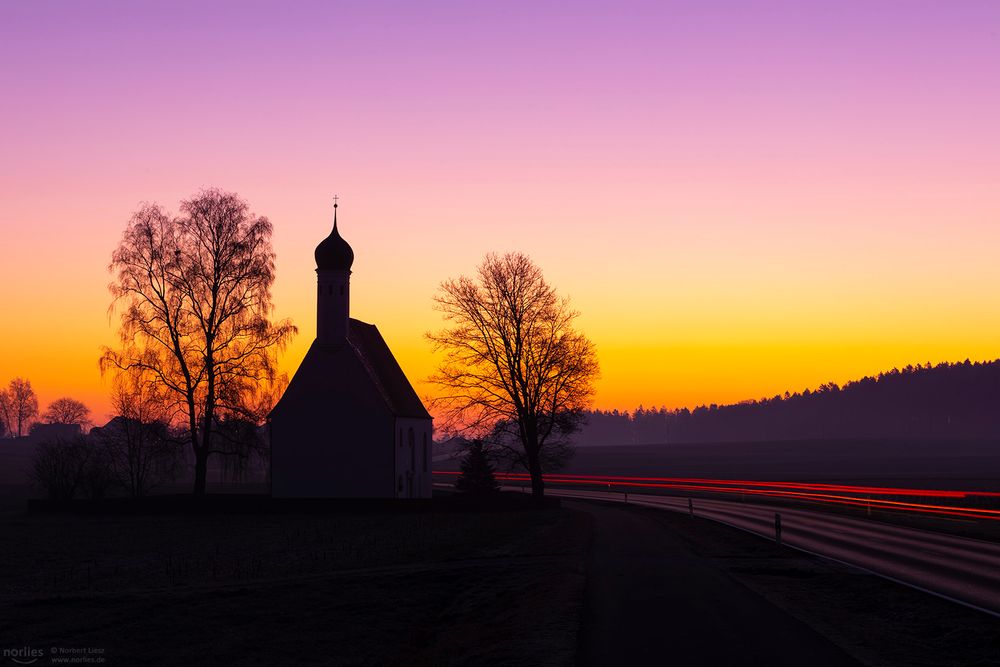 Autolichter bei St. Maria Zell