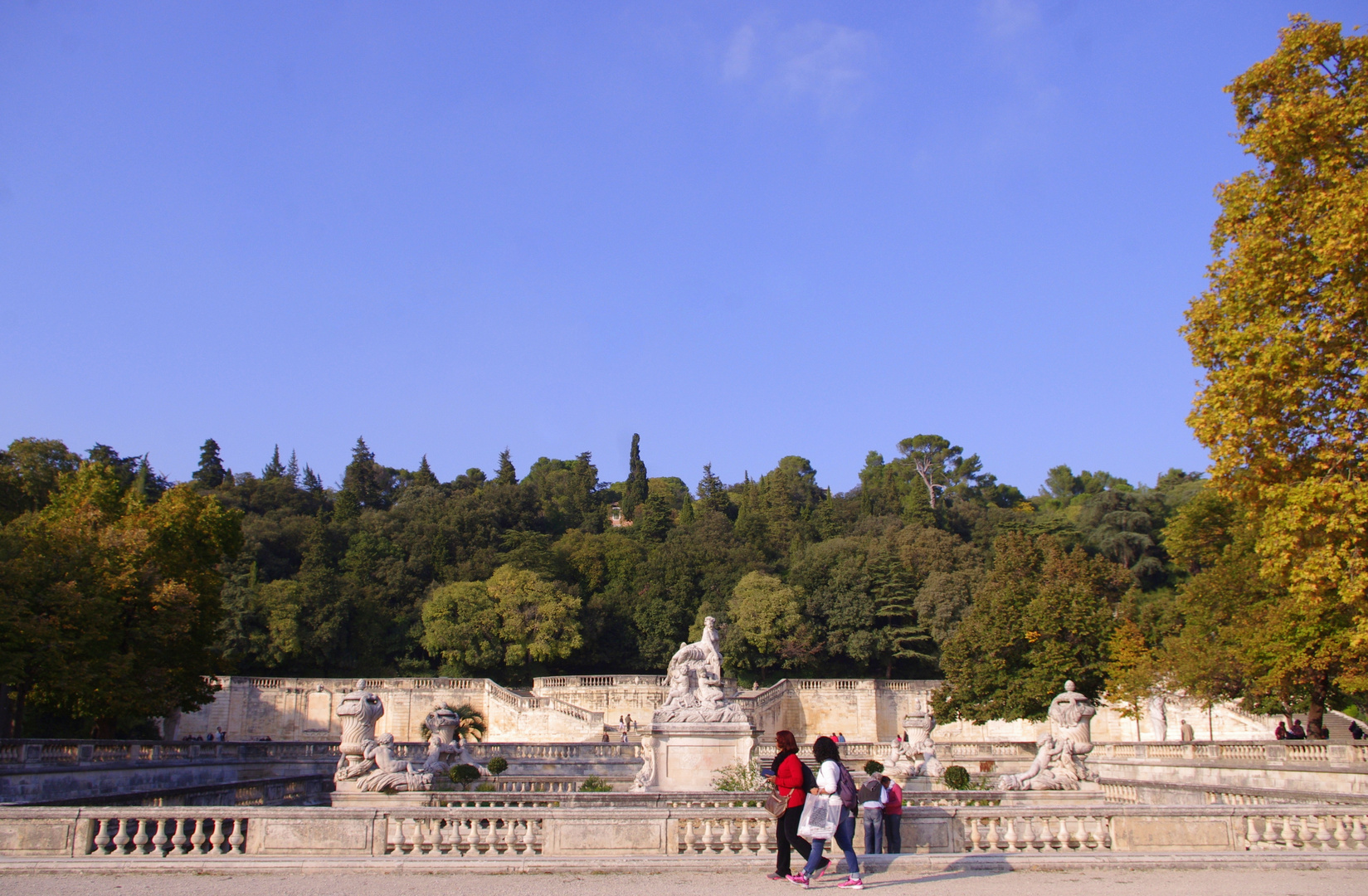 Automne au Jardin de la Fontaine, Nîmes