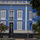 Autonomiebehörde in Ponta Delgada das blaue Haus