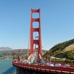 Autos auf der Golden Gate Bridge