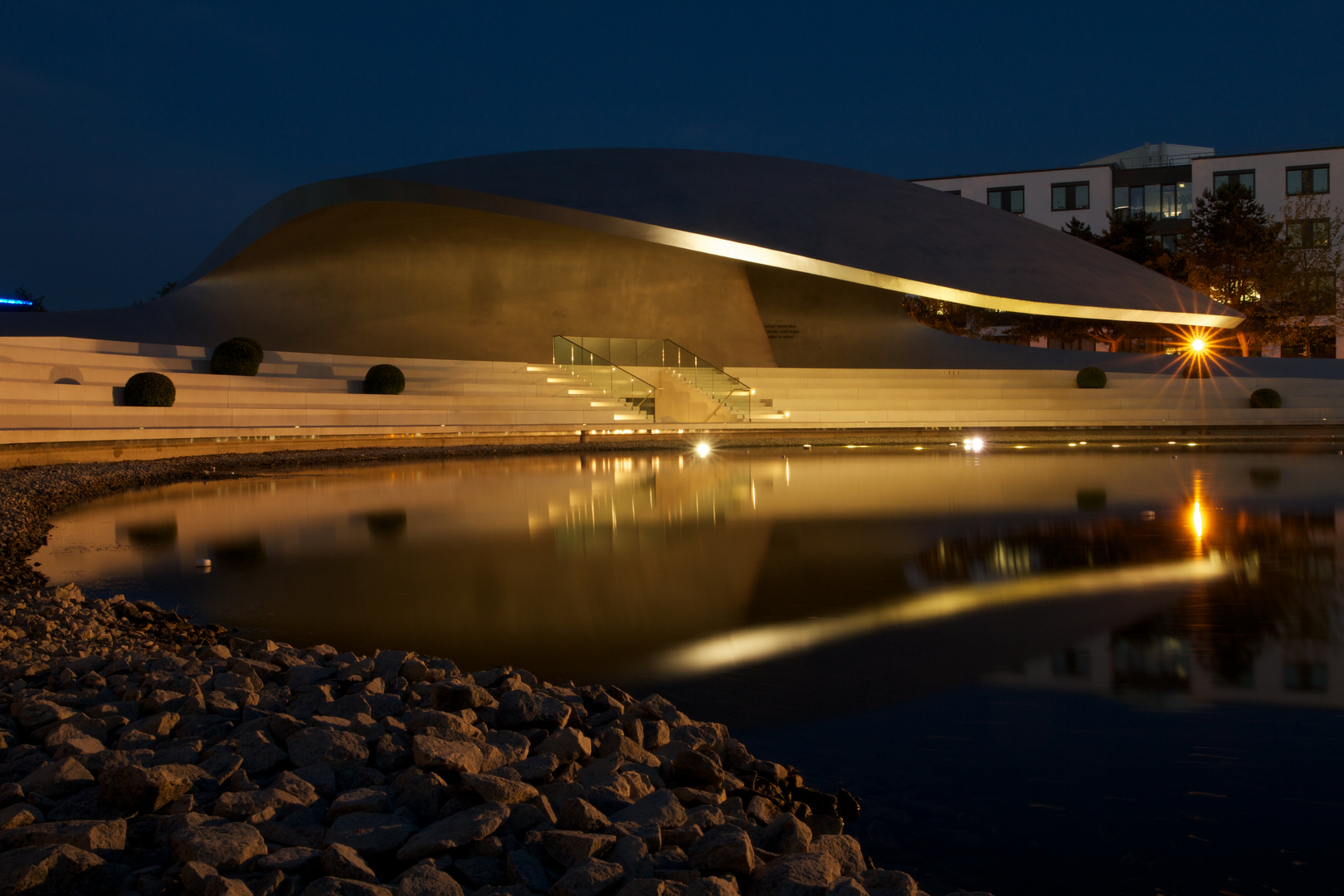 Autostadt am Abend