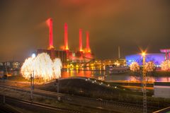 Autostadt bei Nacht