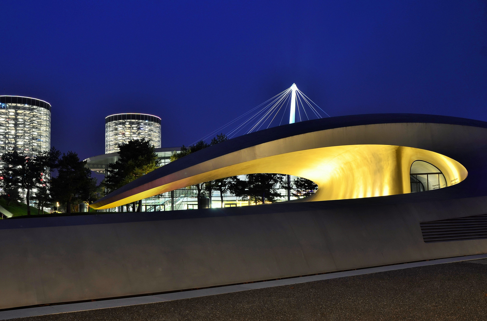 Autostadt-Wob     Heinz K.