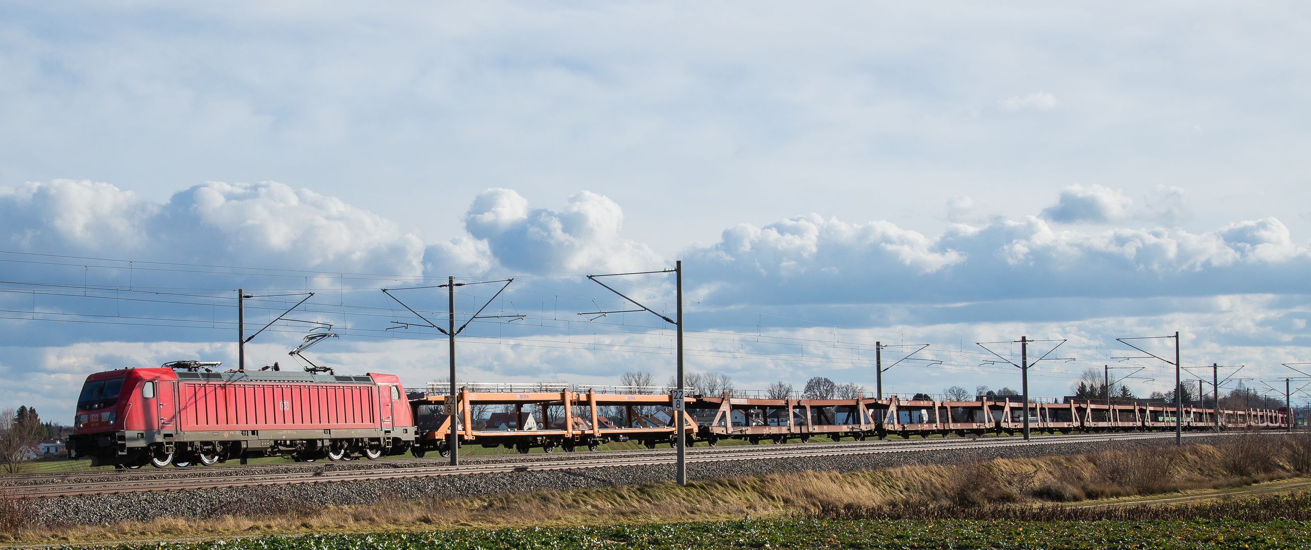 Autotransportwagen-Leerzug