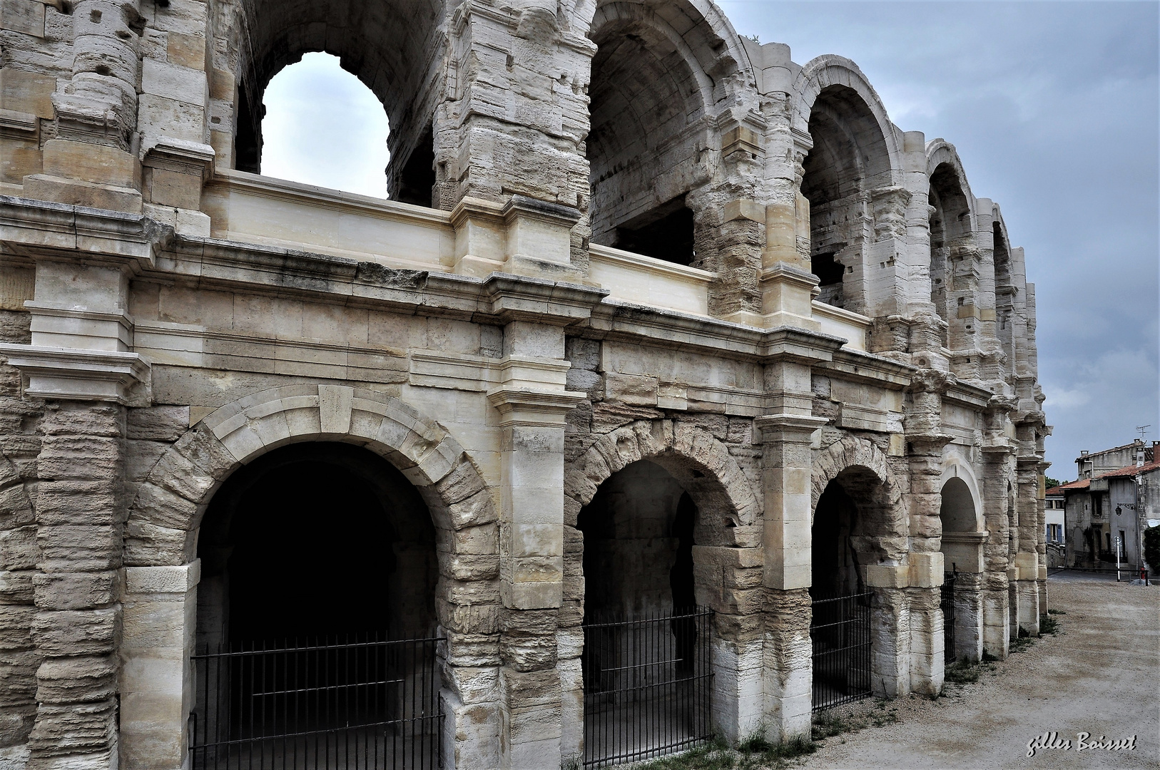 autour des arènes