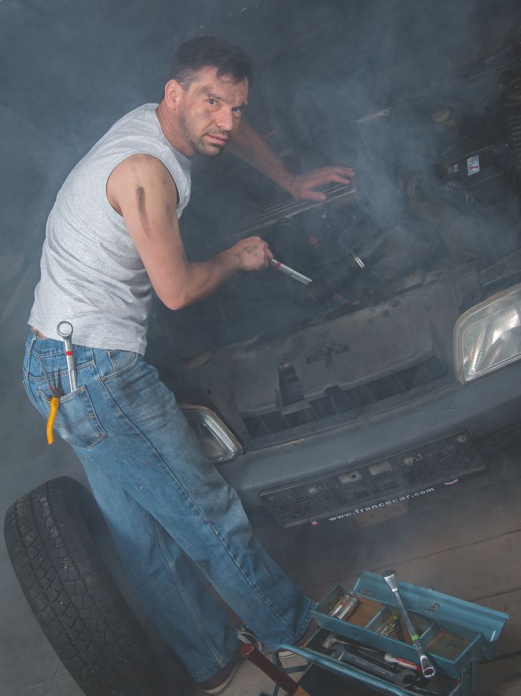 Autowerkstatt 2 Foto & Bild | indoor, model, auto Bilder auf fotocommunity