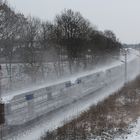 Autozug mit Schnee