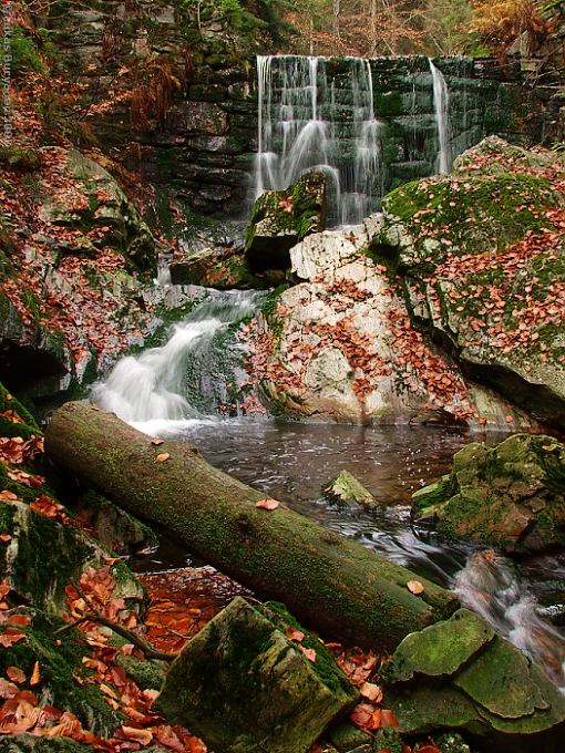 Autumn cascade