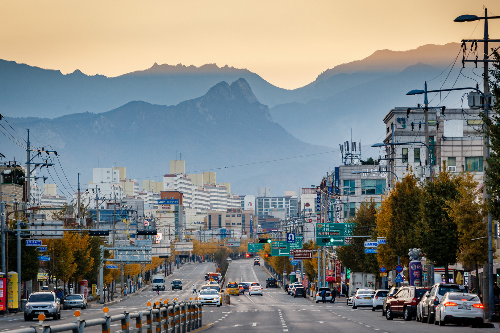 Autumn evening in Sokcho