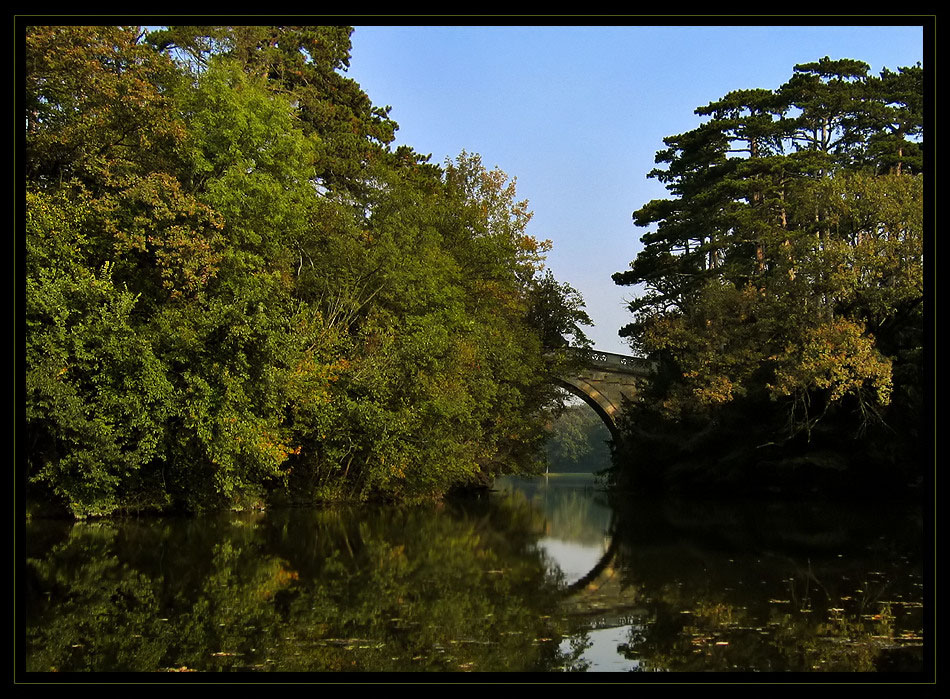 AutumnColours in the Water