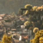 Autunno nel piccolo borgo