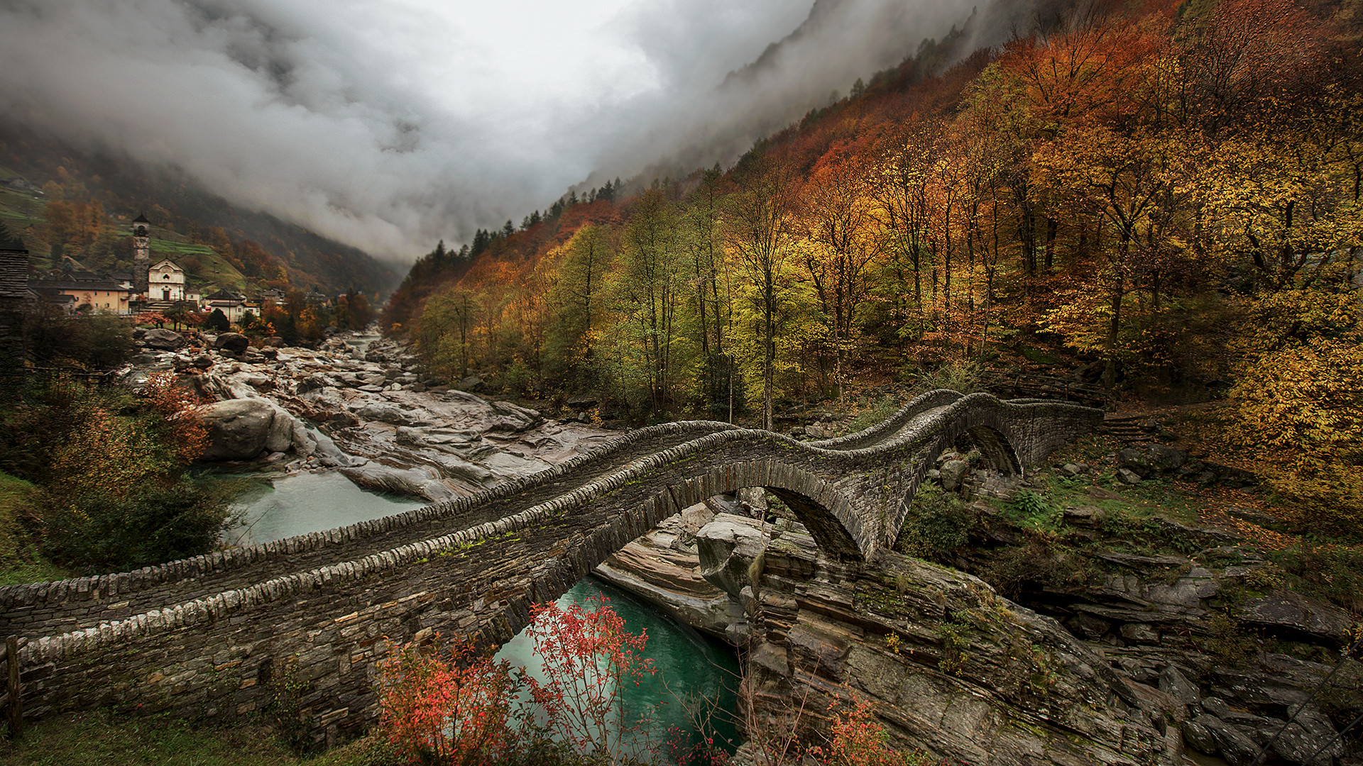 Autunno nella Valle Verzasca