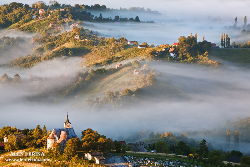 Autunno sotto la collina Plesivica