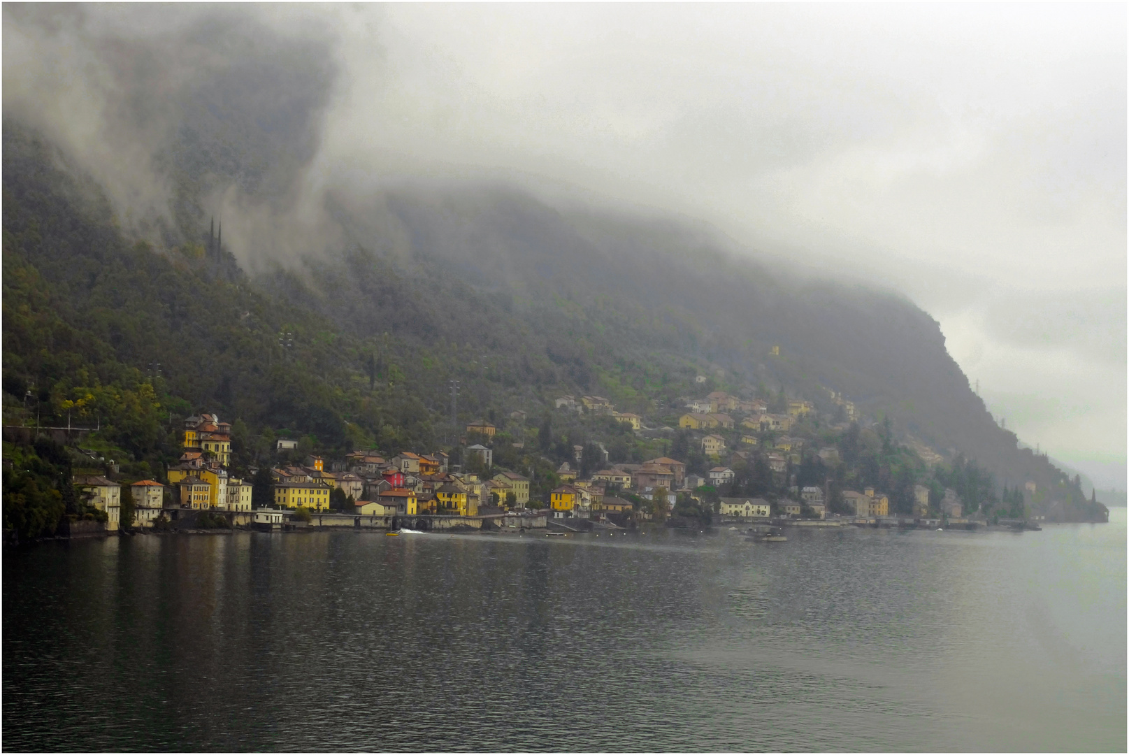 autunno sul lago