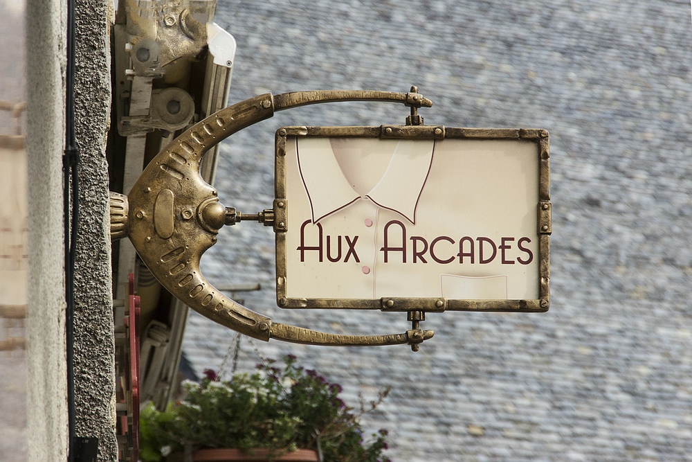 Aux Arcades