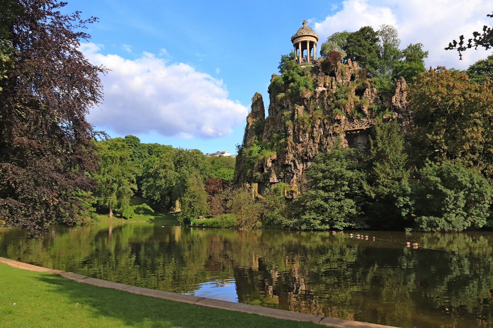 Aux Buttes Chaumont