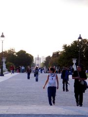 Aux Champs Elysées…