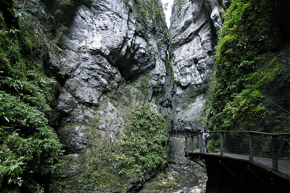 aux gorges de KAKUETA (64)   1