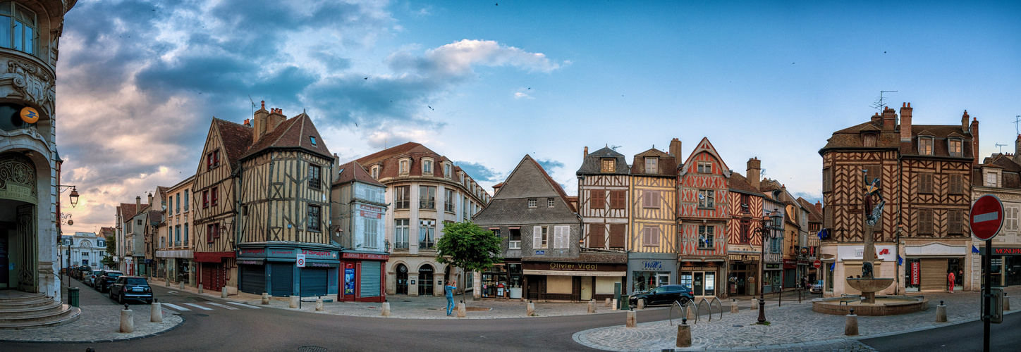 Auxerre - Blick auf die Altstadt