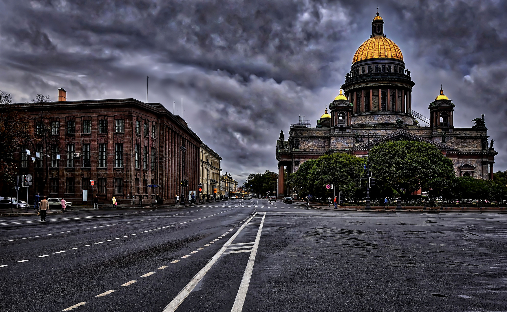 Av. de la Catedral de San Isaac