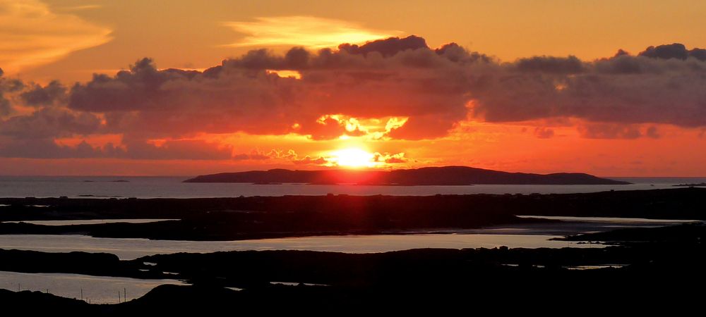 Avant la nuit sur la skyroad,Conémara, Irlande