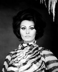 Avedon - Sophia Loren, 1967