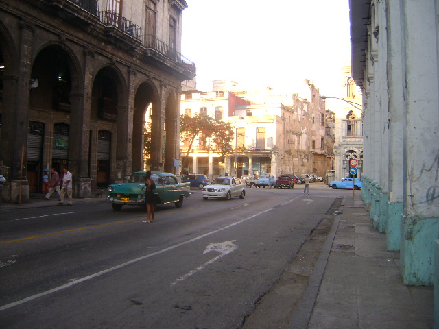 AVENIDA