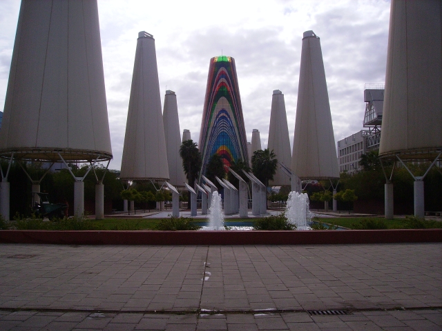 Avenida de Europa(Isla de la Cartuja,Sevilla)