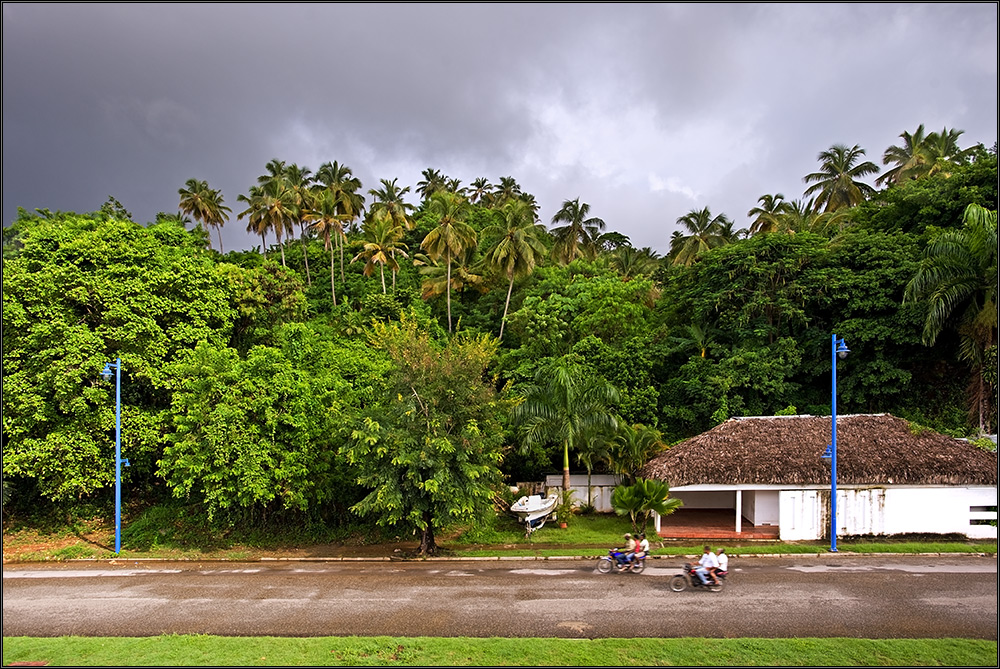 *Avenida de Samaná*