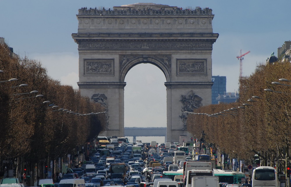 Avenue des Champs-Elysees & Arc de Triomphe