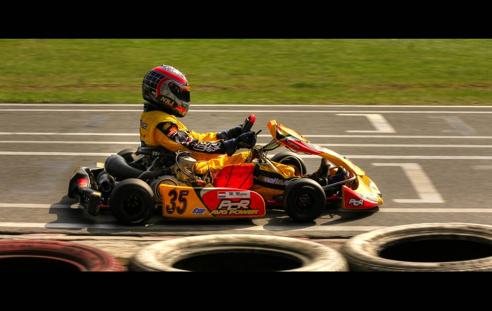 AVG-Racing