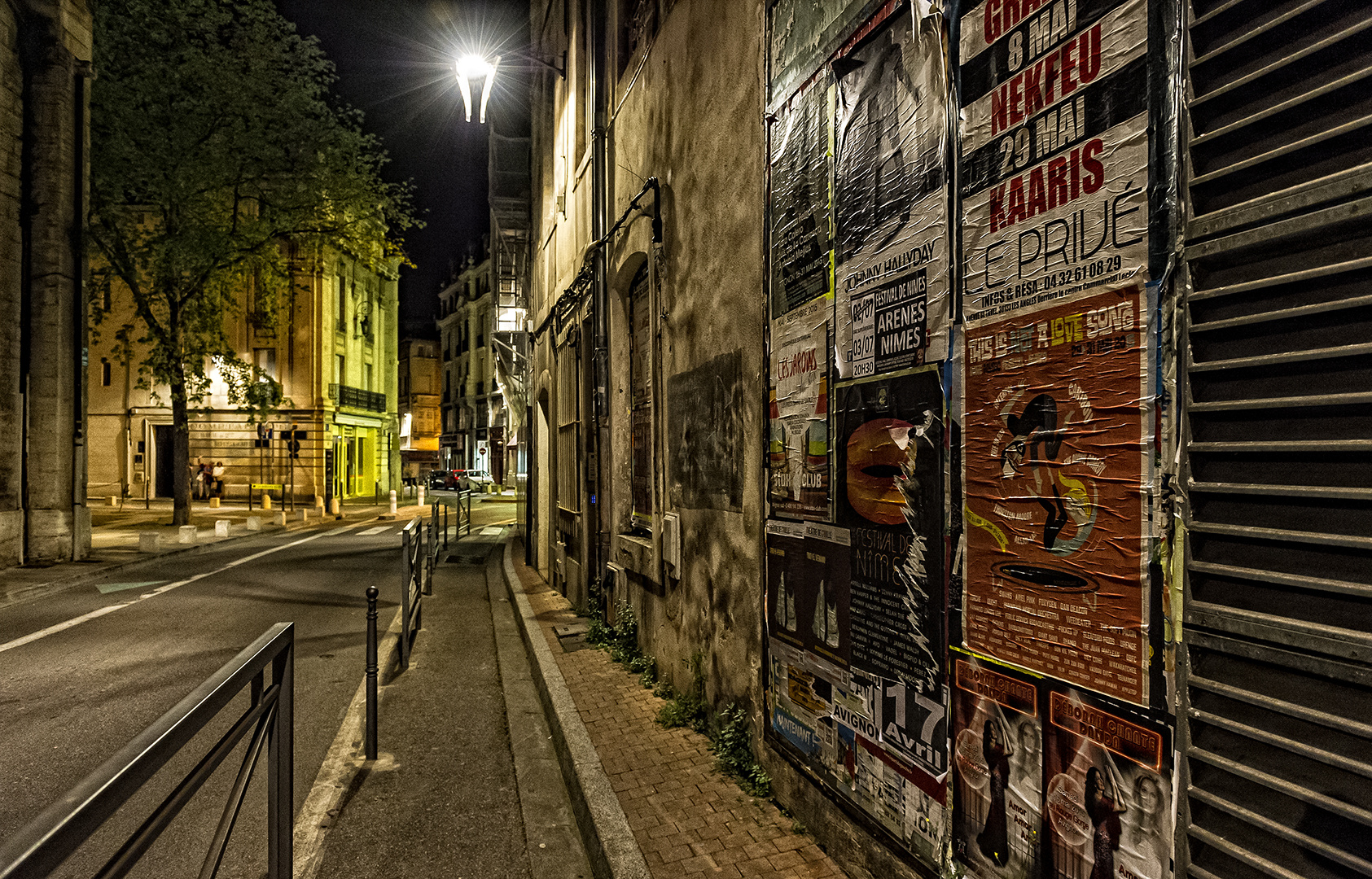 Avignon bei Nacht