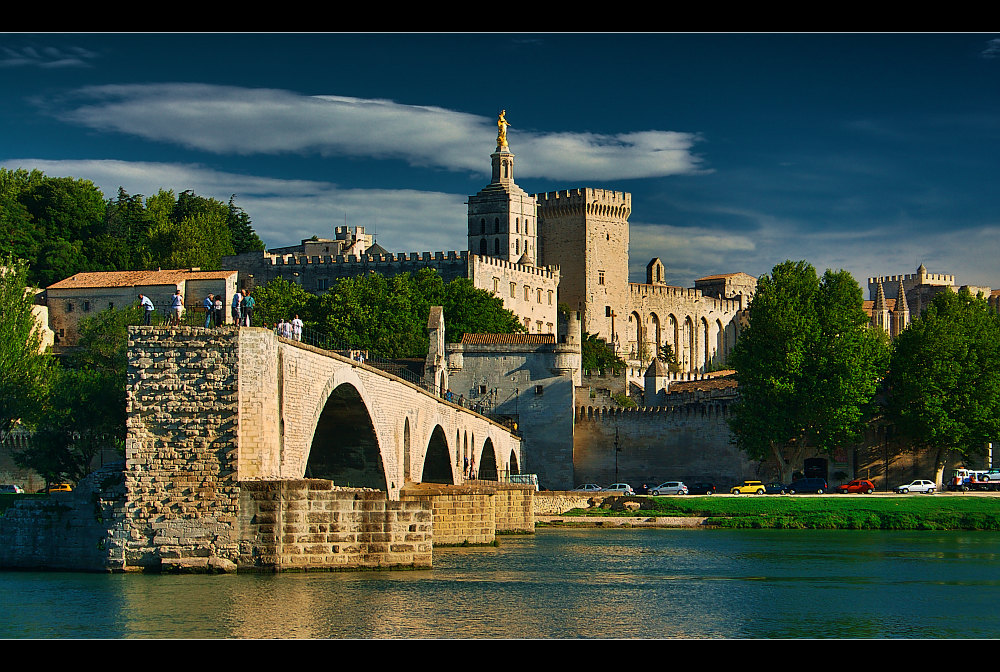 Avignon - Cité des Papes II