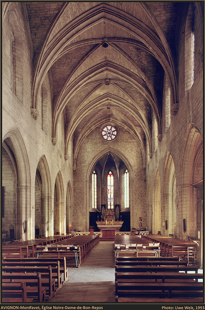 AVIGNON-Montfavet (84 Vaucluse), Église Notre-Dame-de-Bon-Repos