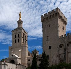 Avignon. The Power and The Glory