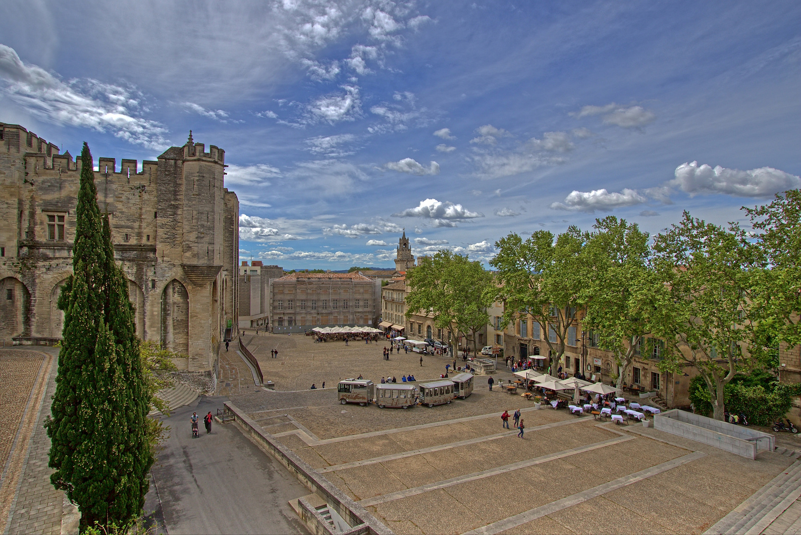 Avignon_Papstpalast