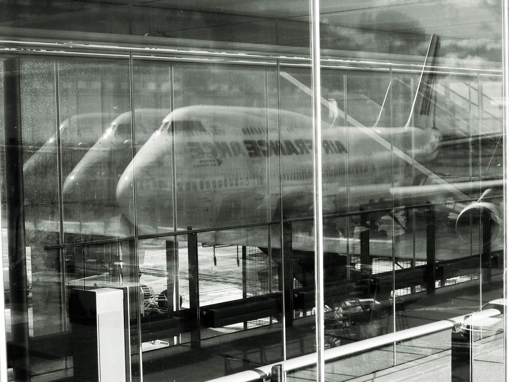 Avion en Transparence de Gilos 